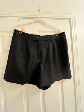 J. Crew Black Tailored Cuffed Women's Shorts. NWOT Linen